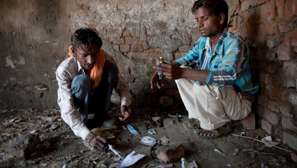 Drug addicts in Pakistan increasing because of govt apathy