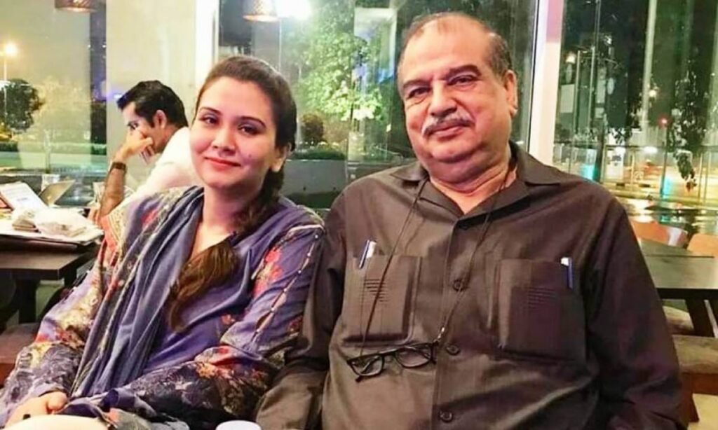 Senior Psychiatrist commits suicide after killing medic daughter