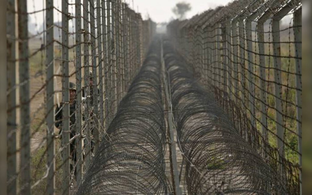 Pakistan, India concur on LoC ceasefire after DGMOs talk