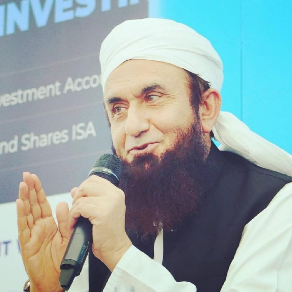 Maulana Tariq Jamil – The Upcoming clothing Brand