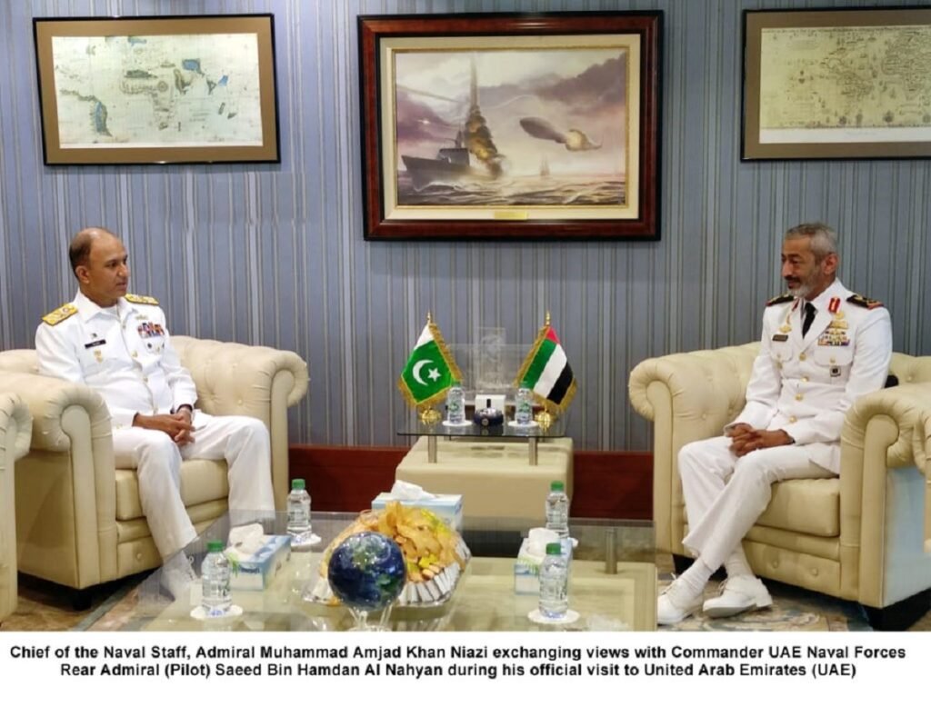 Naval Chief Meets Military Leadership Of UAE