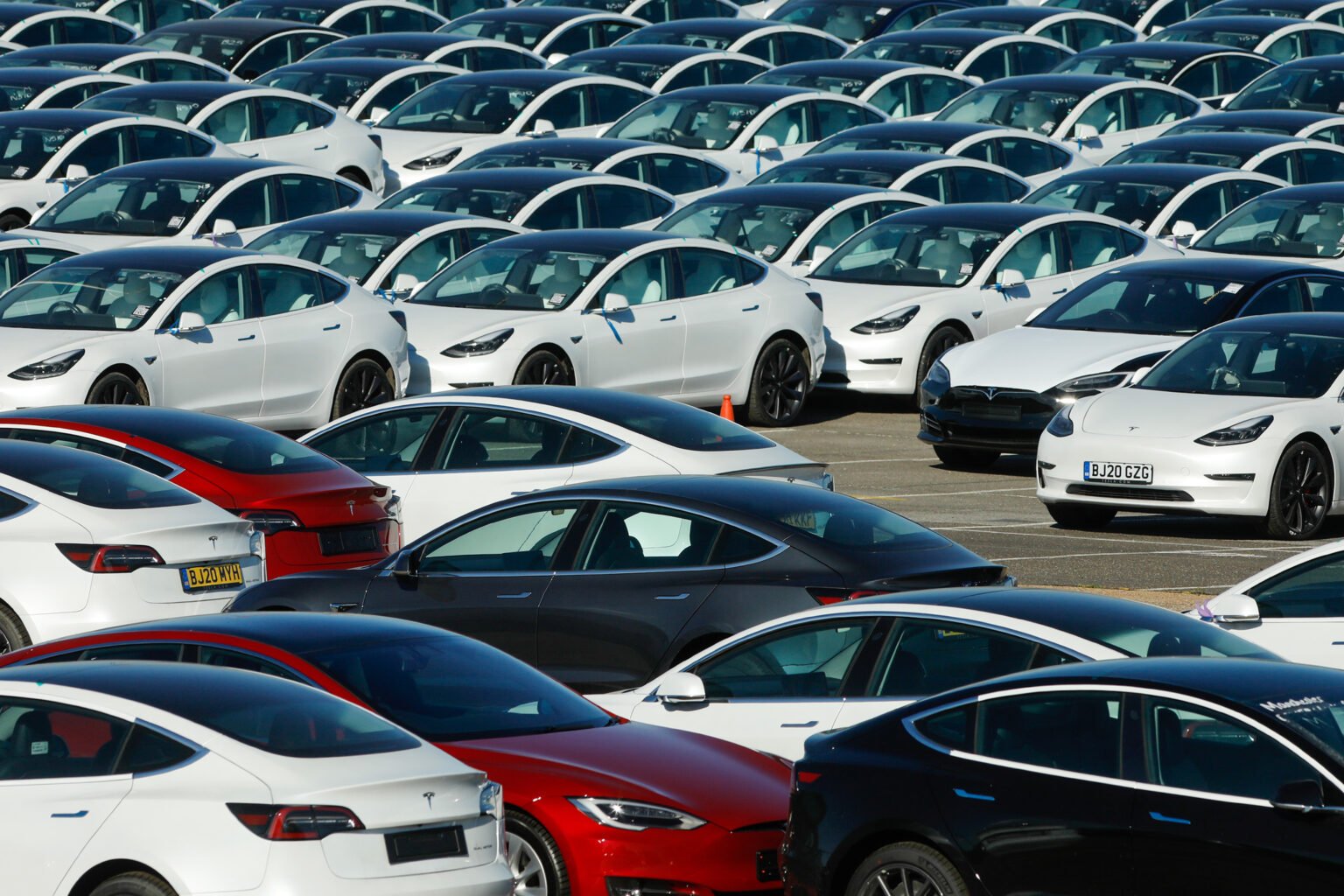 Pakistan’s Auto Industry Warns Draft Law Could Criminalise Legitimate Business Operations Motor Vehicles Industry Development Act 2025