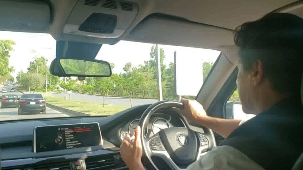 PM Imran Khan in Driving Seat: PM drives around different areas of Capital without protocol