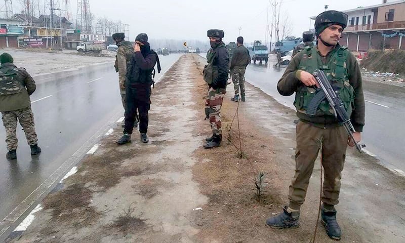 India sends thousands more troops to occupied Kashmir