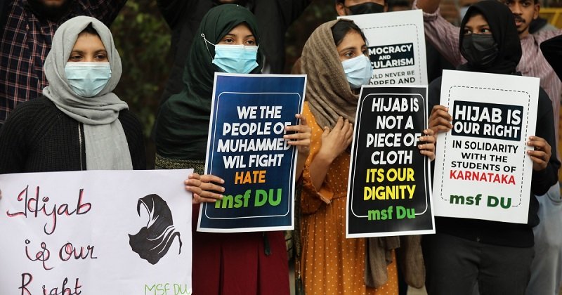 Broken Muslim women in India strongly react to Hijab ban decision by Karnataka High Court