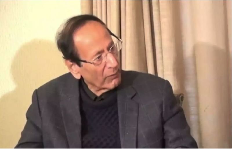 Ch. Shujaat Hussain says “party and family are on same page” _ dispels rumours of rift
