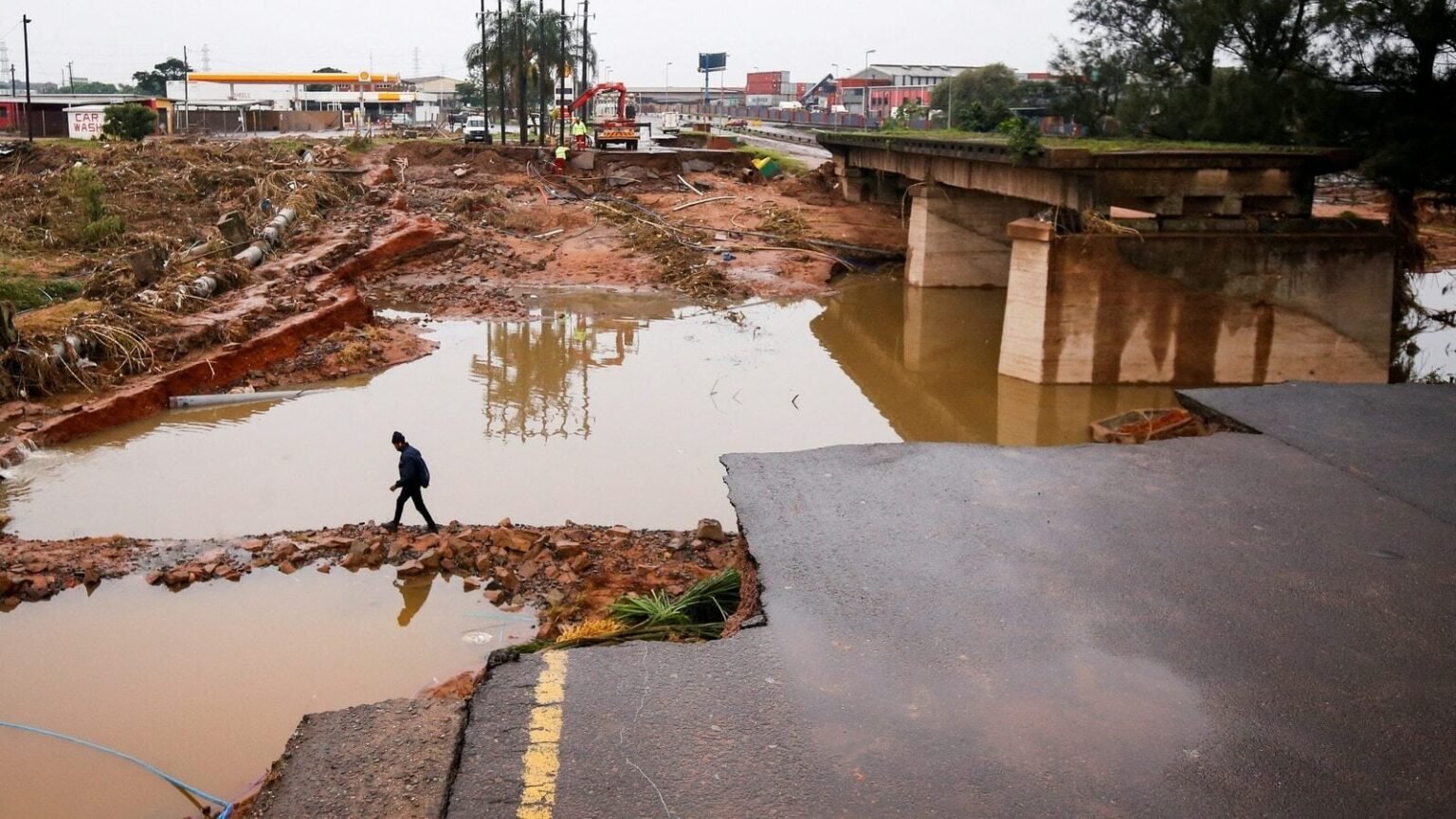 South Africa flood toll climbs to 443 as downpour eases