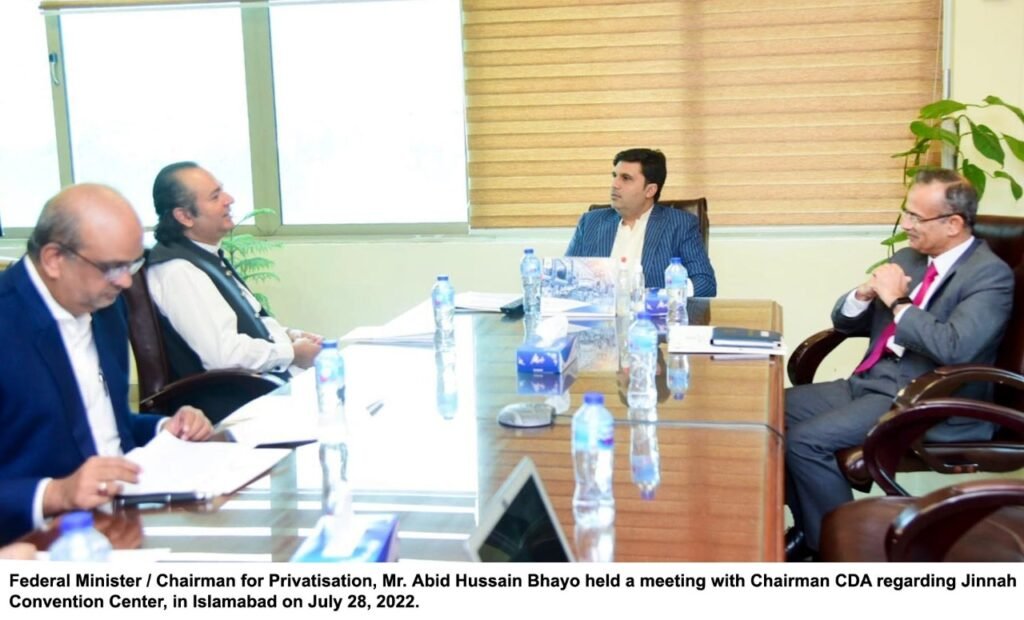 Minister of Privatization for Federal Government Having a conversation about privatising JCC with CDA Chairman