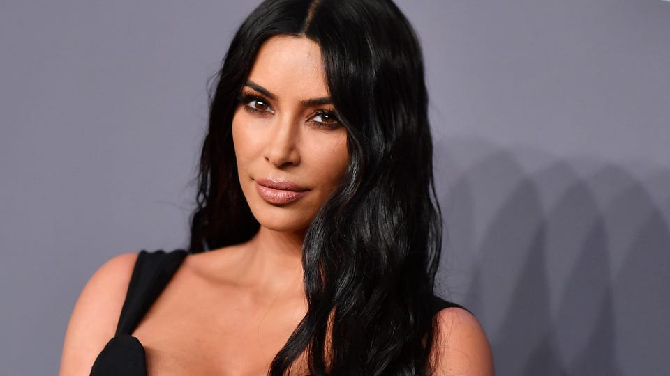 Kim Kardashian prefers to wear borrowed or fake jewelry