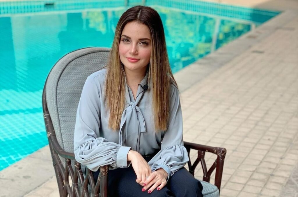 Armeena Khan speaks out against “fake positivity” and the Misuse of Social Media.