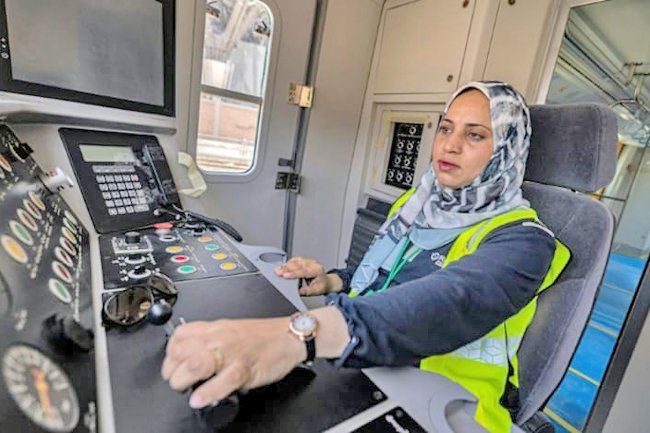 Cairo’s metro hires Egypt’s first female driver