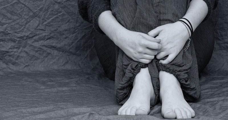 Young girl commits suicide after her nude pictures went viral on social media