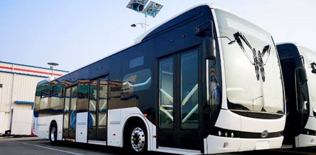 Electric bus service in Karachi officially launched