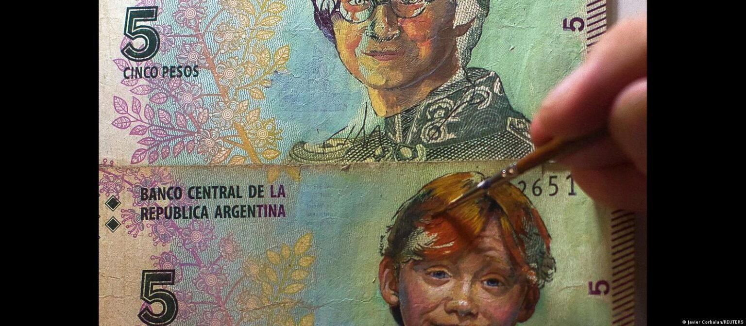 Picture Story: artist uses Country’s inflation-hit currency Notes as a Canvas