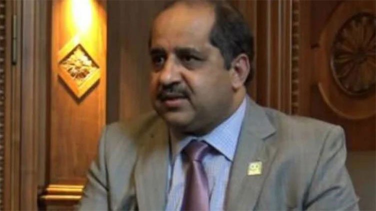 Pakistan replaces its executive director at World Bank dr tauqir shah