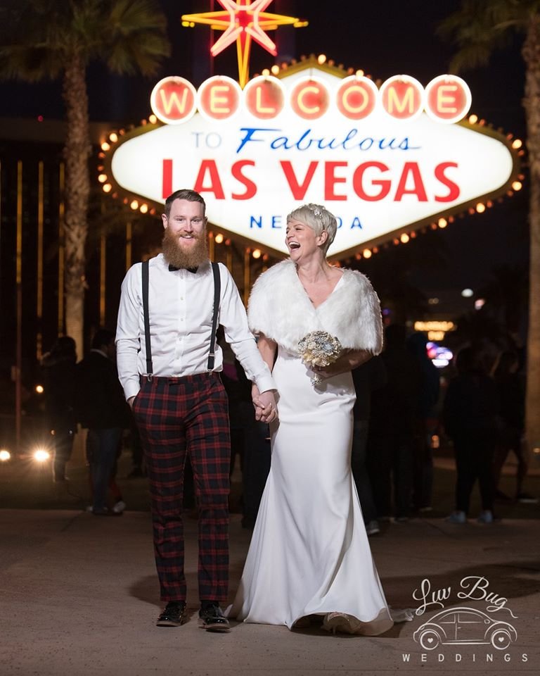 Las Vegas Unique offer for $15: The Ultimate Wedding Deal in the ‘Wedding Capital’