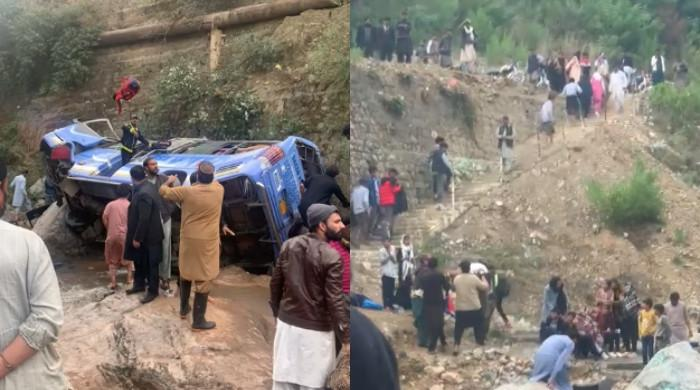 Tragedy Strikes as School Bus Plunges into Ravine Near Islamabad, Claiming Life of a Schoolgirl and Injuring 20 Others