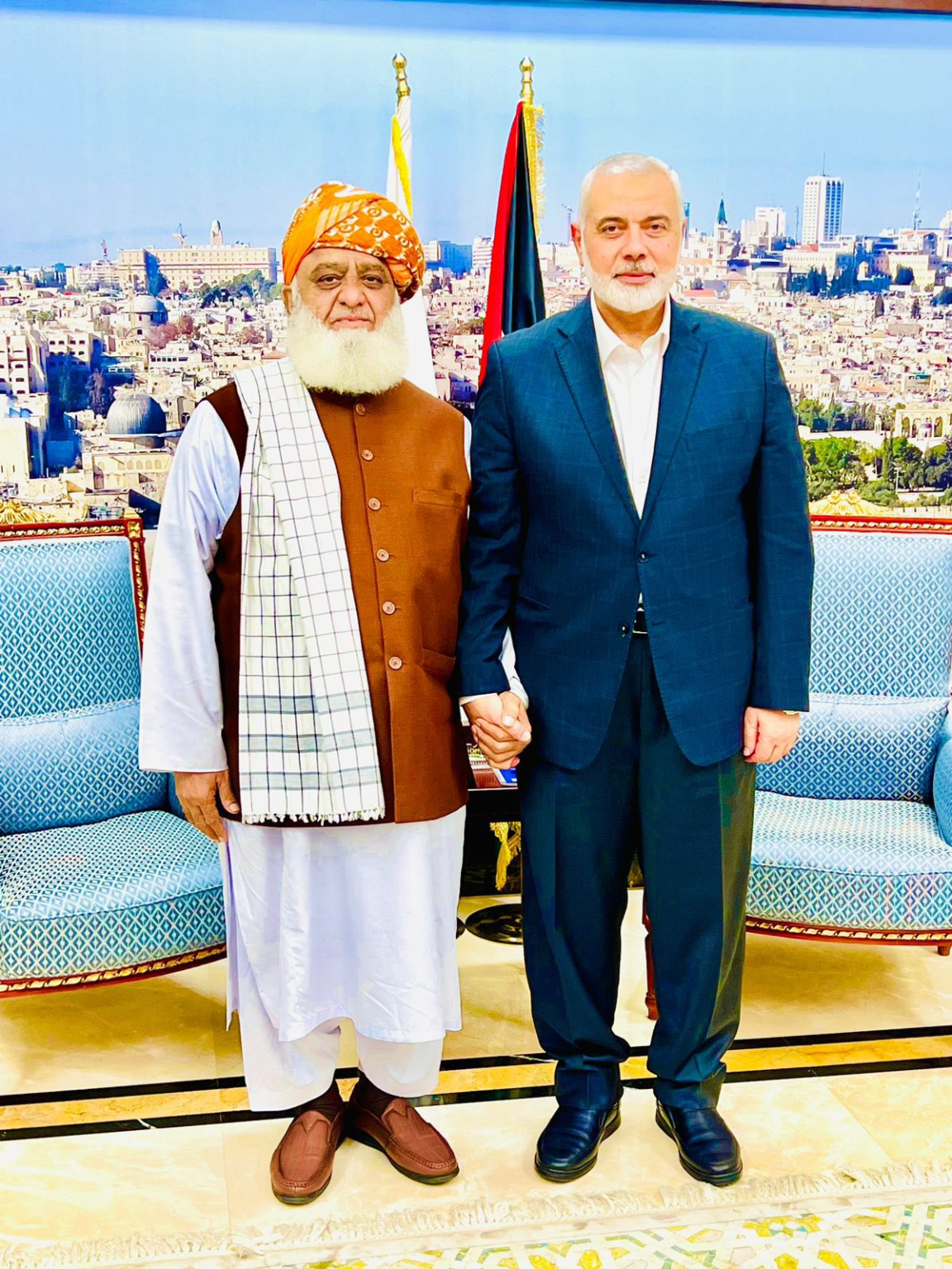 Maulana Fazlur Rehman Meets Hamas Leaders in Qatar to Discuss Palestine Conflict
