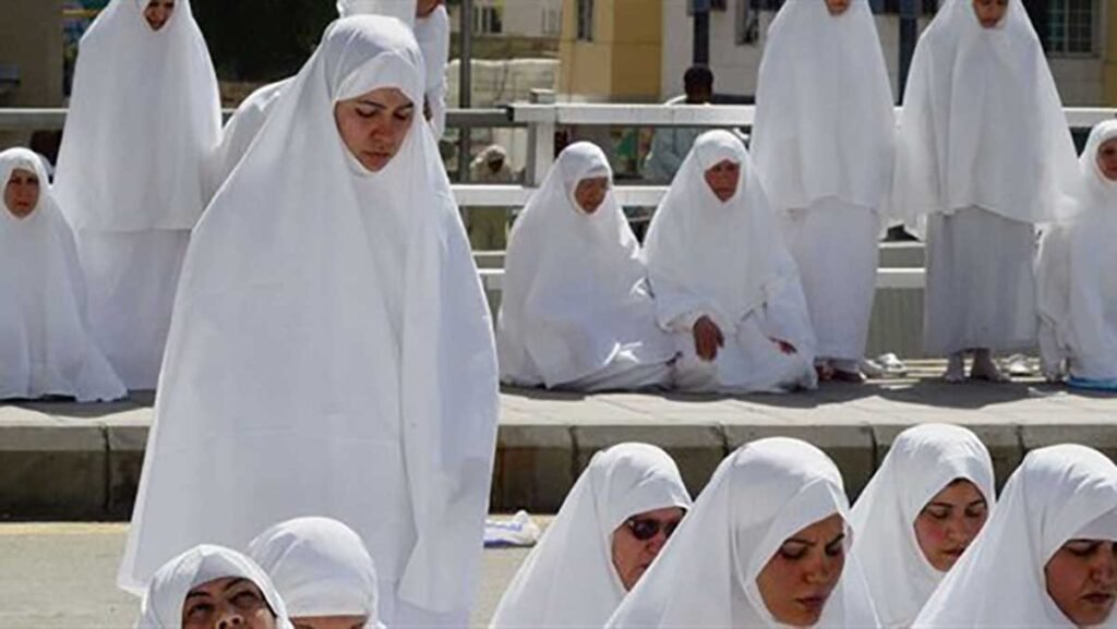 Council of Islamic Ideology Permits Women to Perform Hajj and Umrah Without Male Guardians under Certain Conditions