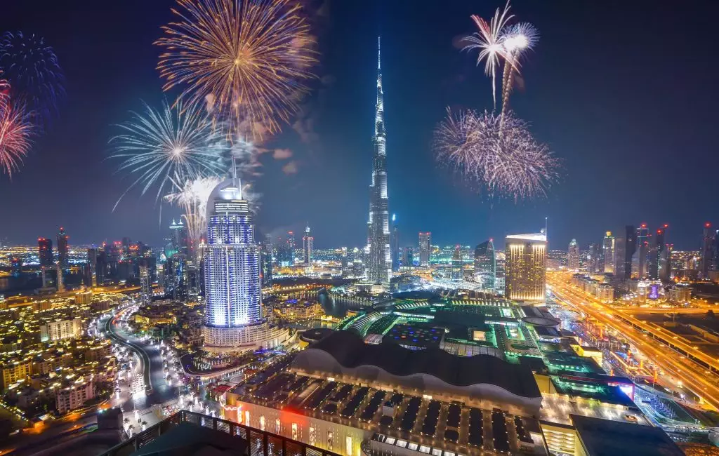 Dazzling Dubai: Month-Long Festival of Light and Color to Enchant the Skies