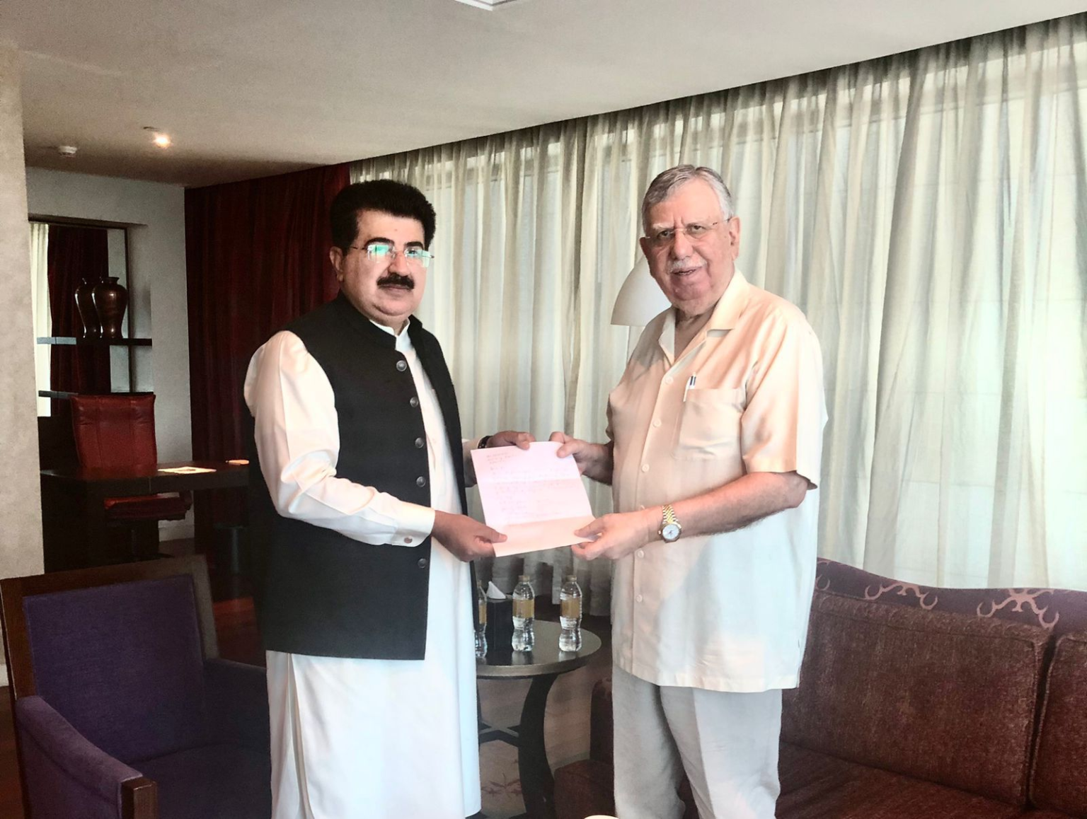 Senate Chairman Accepts Shaukat Tarin’s Resignation