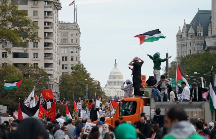 Israel admits killing seven WCK aid workers by mistake: World condemns it