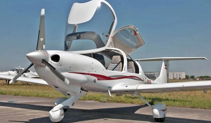 Air taxi service launched in Karachi for the first time