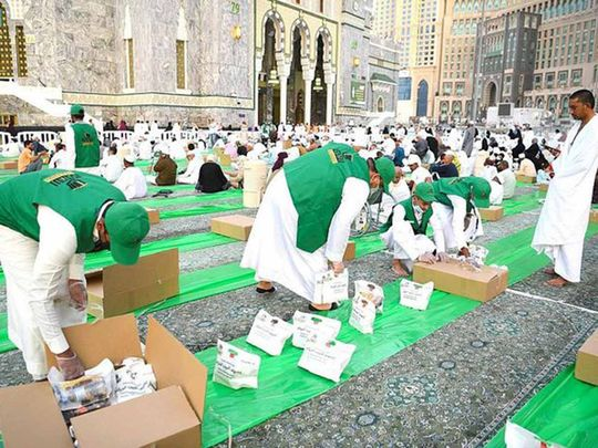 Saudi Arabia Bans Iftar Banquets Inside Mosques During Ramadan