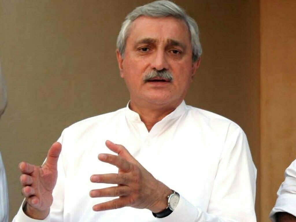 Jahangir Tareen announces exit from politics