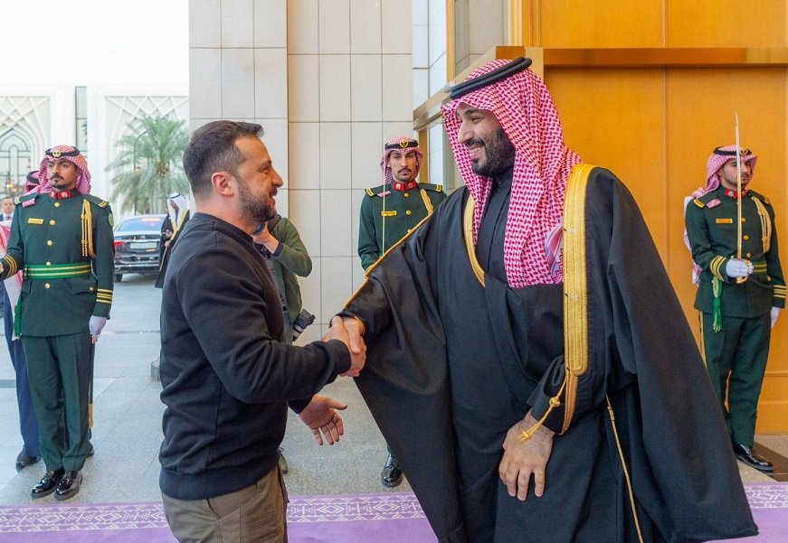 Saudi Crown Prince MBS welcomes Ukrainian President Zelenskyy
