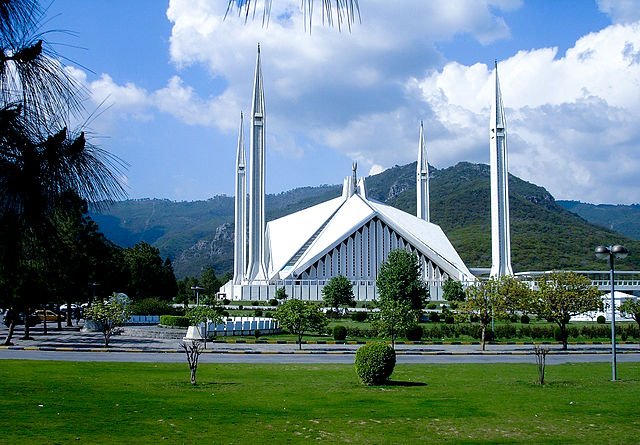 Faisal Masjid announces 300 ‘Aitkaf’ seats to be allocated on first come first served basis