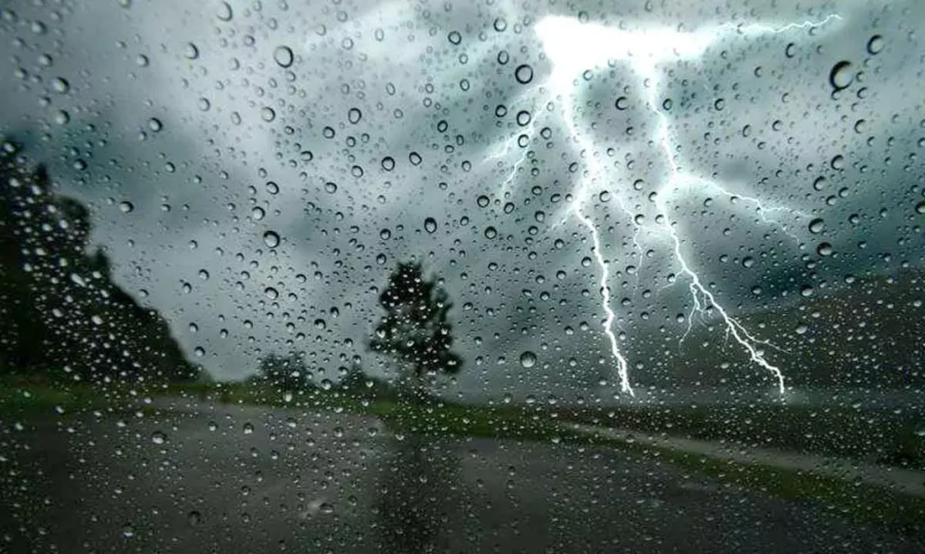 Heavy Rainfall Anticipated in Pakistan Tonight