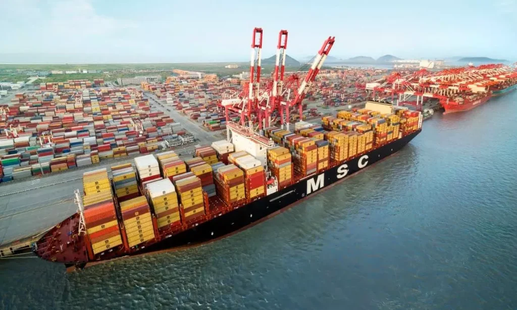 iran realeases Pakistanis onboard seized Israeli cargo ship