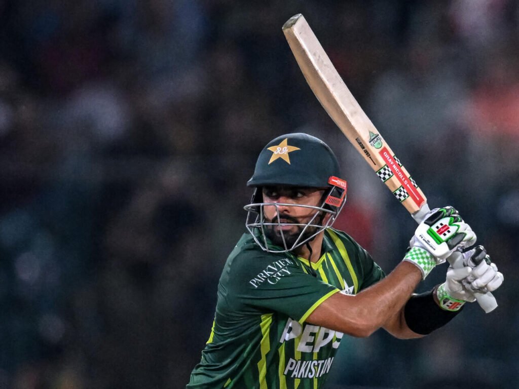 Azam and Zaman Propel Pakistan to 178-5 in Fifth T20I