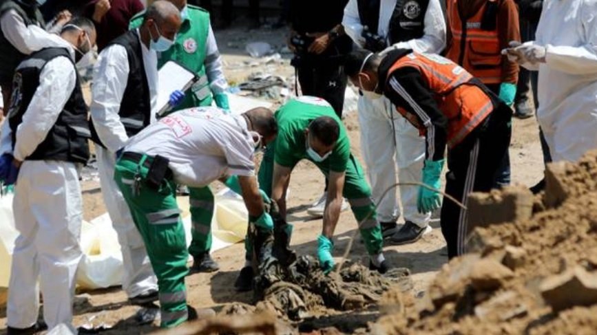 A mass grave was discovered outside al-shifa hospital in gaza