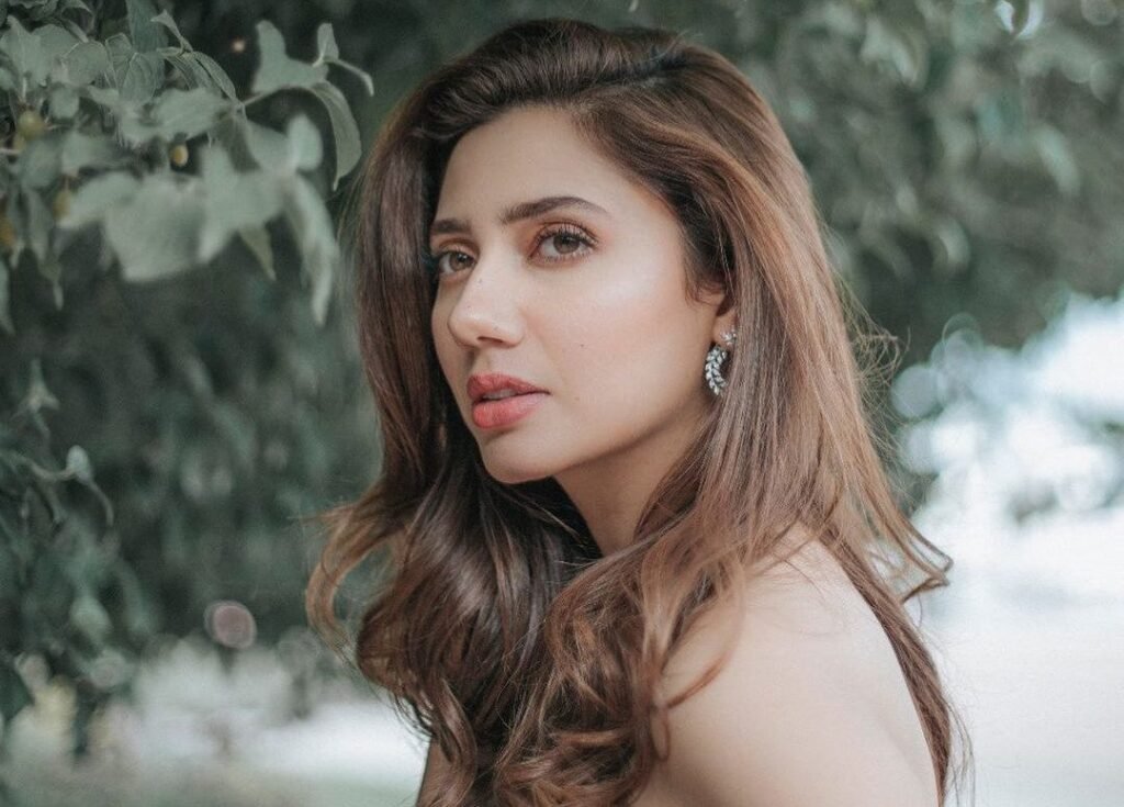 Mahira Khan Shares a Sneak Peek from the Neelofer Set with Fawad Khan