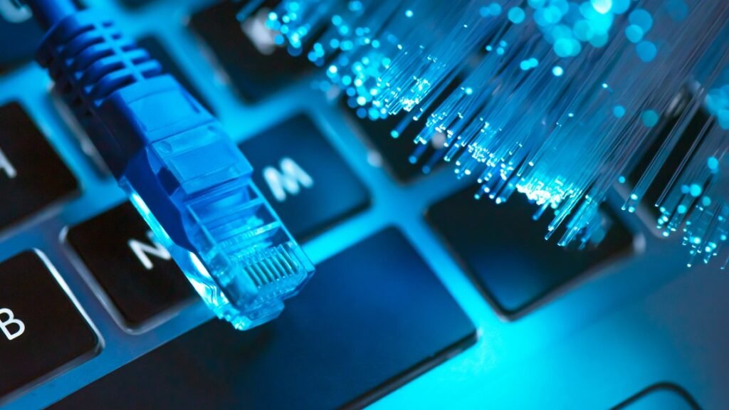 Minister faces criticism for strange’ explanation of internet disruptions