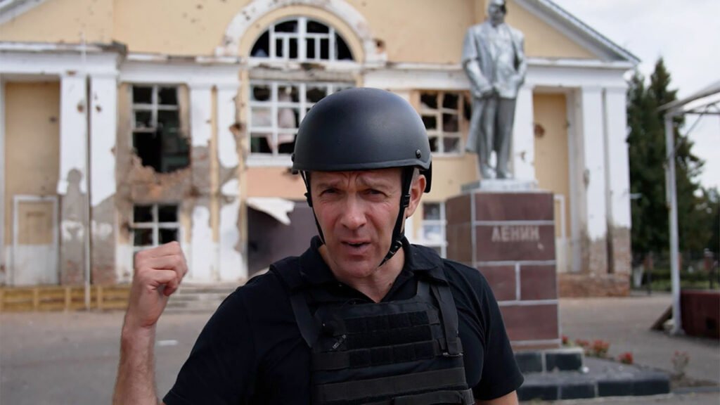 Russia files criminal charges against a CNN and two Ukrainian Journalists for illegally crossing border