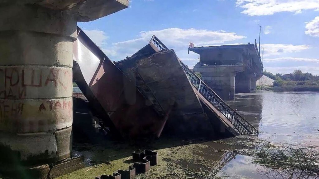 Ukrainian forces destroyed a crucial river bridge in Kursk region