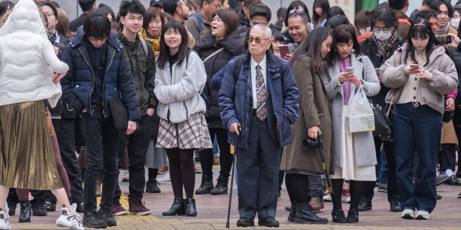 Report Reveals Nearly 40,000 Deaths at Home Alone in Japan This Year