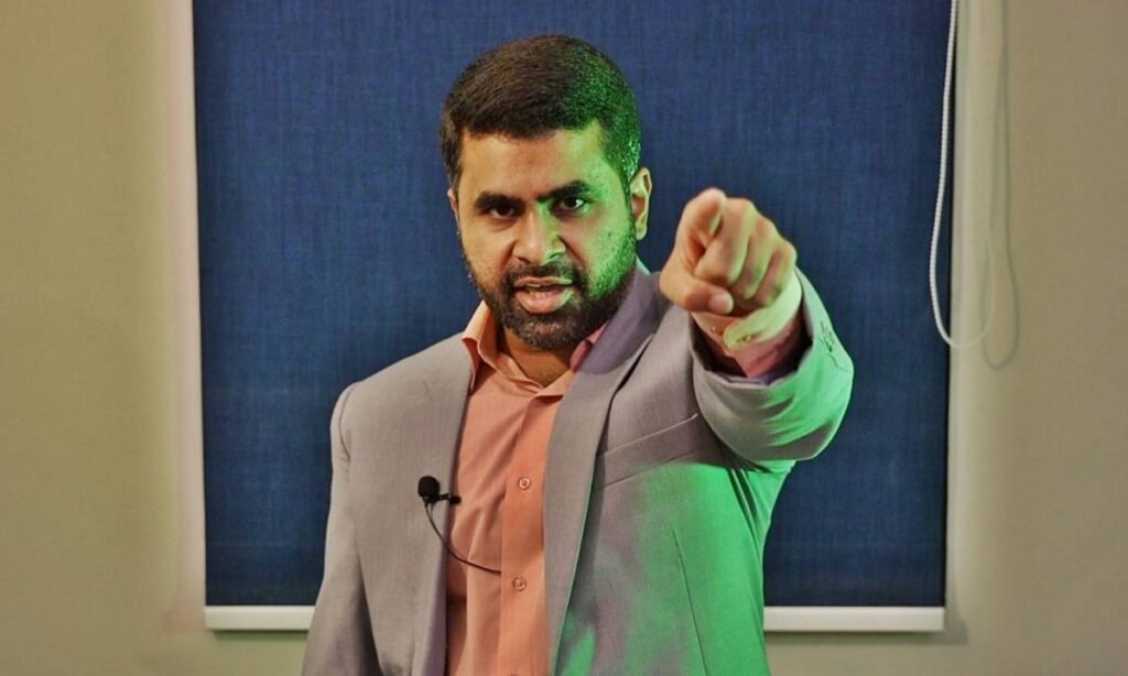 YouTuber Aun Ali Khosa, known for his viral “Bill Bill Pakistan” content, has reportedly been abducted in Lahore, according to his brother