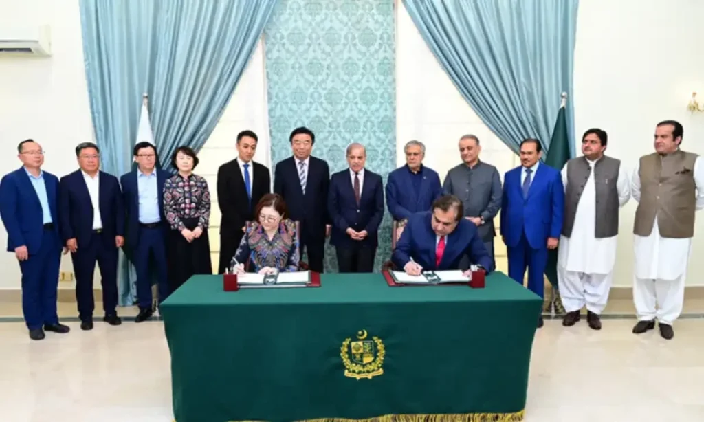 Chinese Investment Firm to Establish Textile Parks in Pakistan
