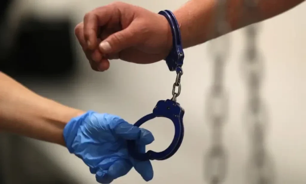 Police Arrest Woman for Spreading Fake News in Lahore Rape Case