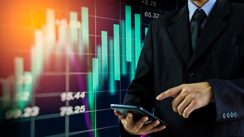 Bulls Surge Past 117,000 Mark Following SBP Rate Cut