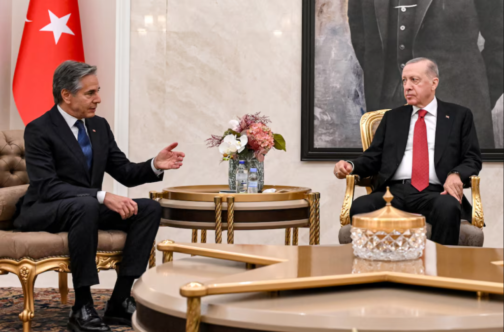 Erdogan and Blinken Discuss Syrian Political Transition and Gaza Crisis
