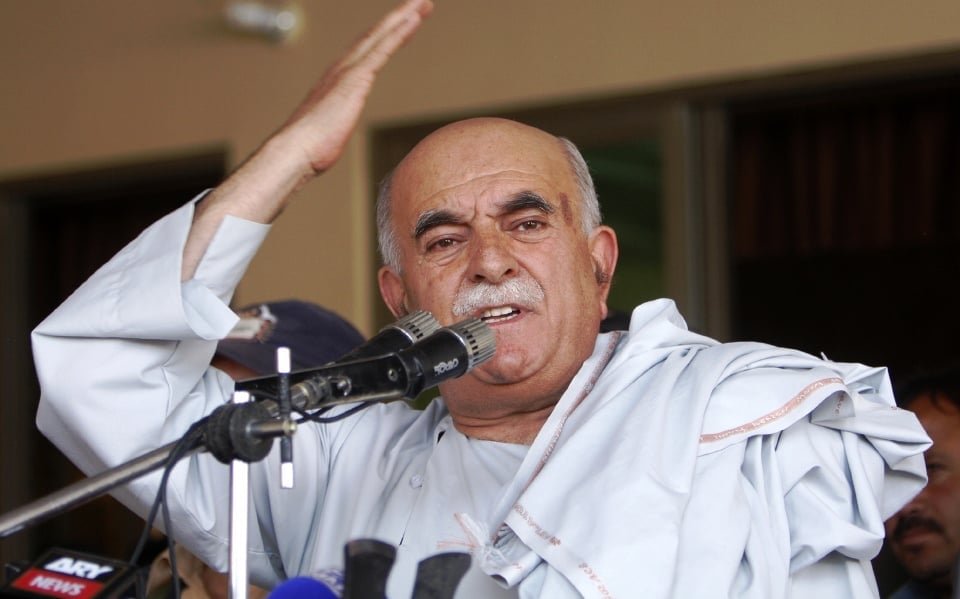 Achakzai Questions Legitimacy of PTI’s Talks with ‘Mandate-Less’ Government