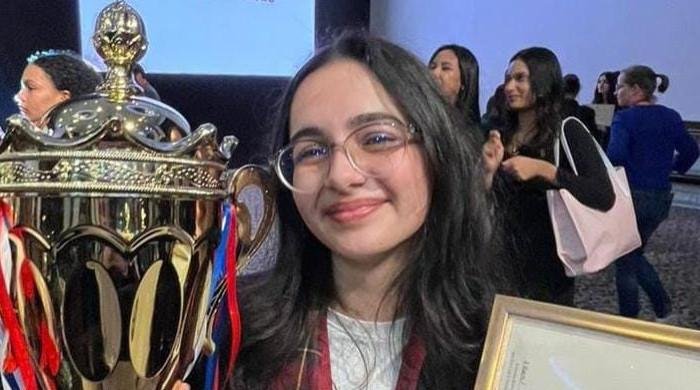Pakistani Student Rania Ali Wins Top Honor at Harvard Model United Nations