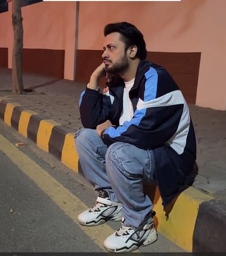 Music Icon Atif Aslam Brings Humor to Valentine’s Day with Hilarious Post