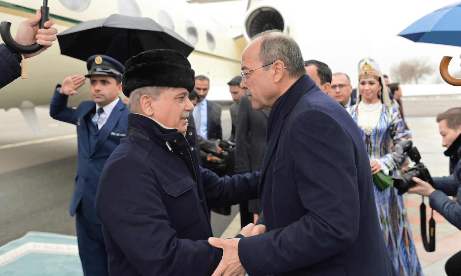 Prime Minister Shehbaz Sharif Begins Official Visit to Uzbekistan
