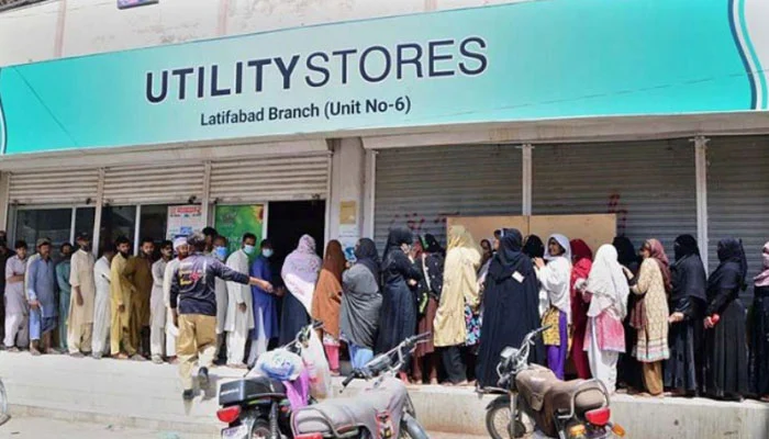Shortages of Essential Items at Lahore’s Utility Stores Cause Hardships for Consumers